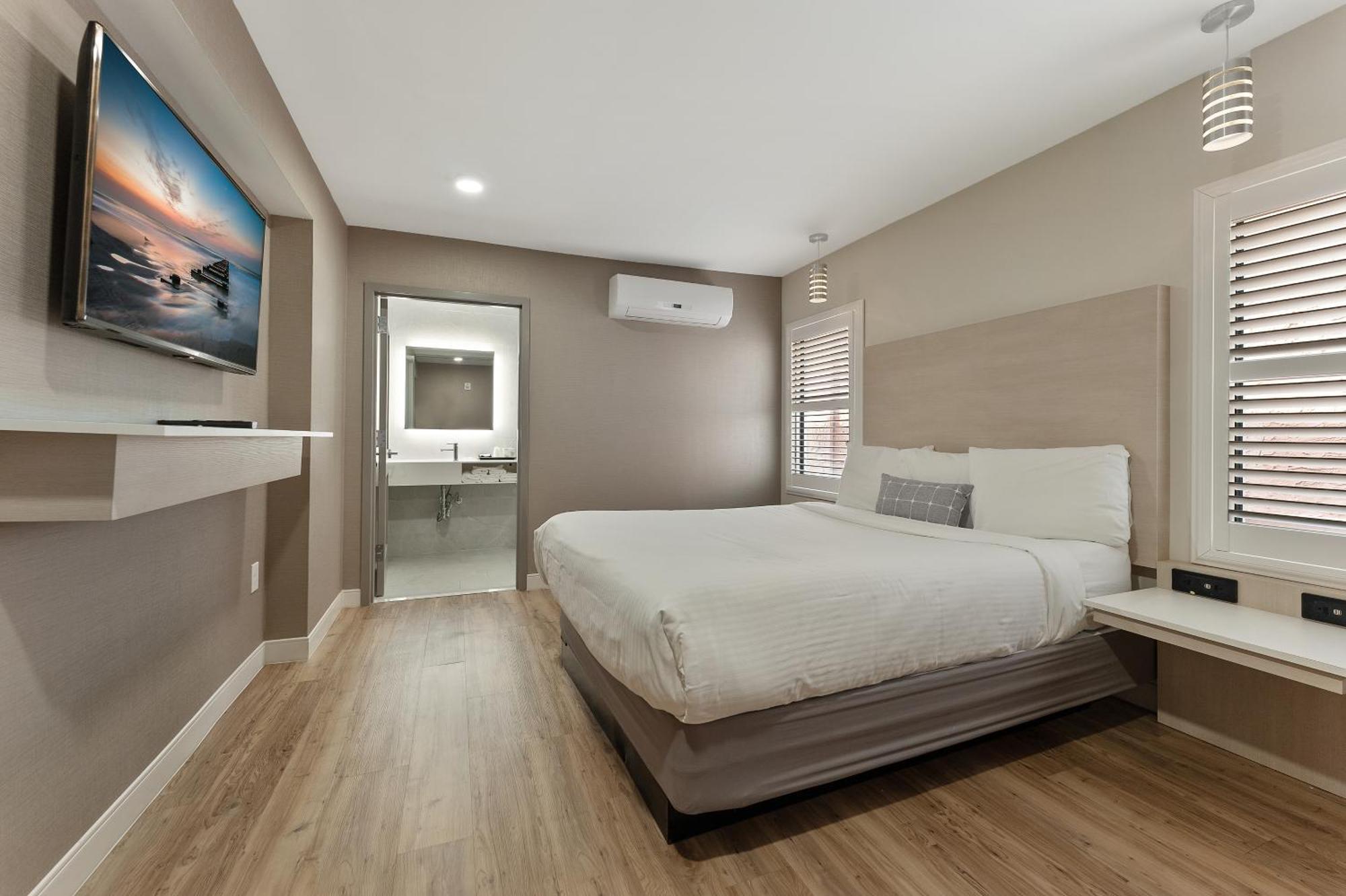 Oceanic Hotel & Barefoot Tiki Bar ワイルドウッド 部屋 写真